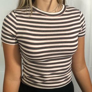 Cropped tee
